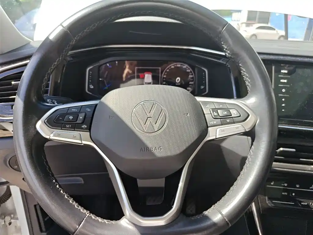 Volkswagen Tayron GTE Plug-in Hybrid 2020 1.4T Premium фото 11