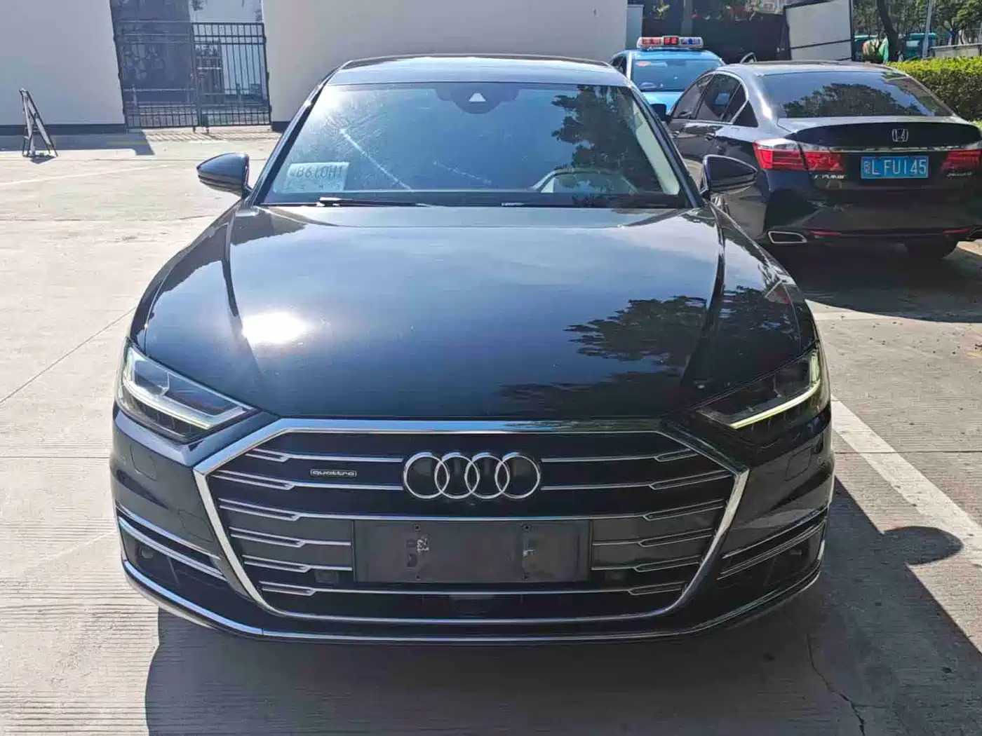 Audi A8 2021 A8L 55 TFSI quattro Luxury фото 2