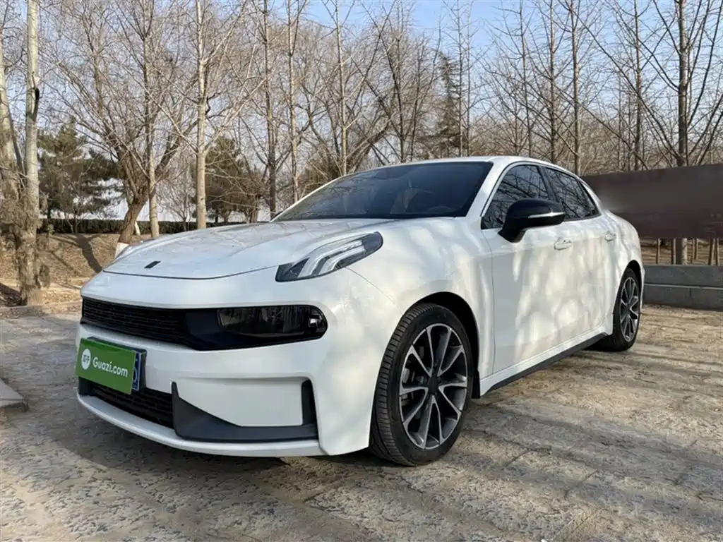 Lynk & Co 03 2019 1.5TD DCT Power Edition China VI фото 2
