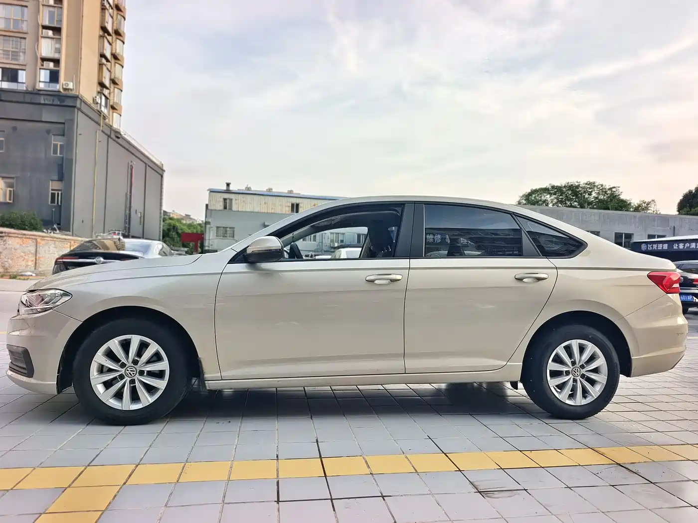 Volkswagen Lavida 2019 1.5L Automatic Trend Edition China VI фото 4