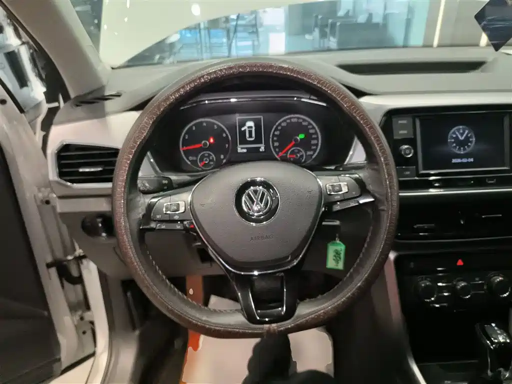 Volkswagen T-Cross 2019 1.5L Automatic Comfort Edition фото 7