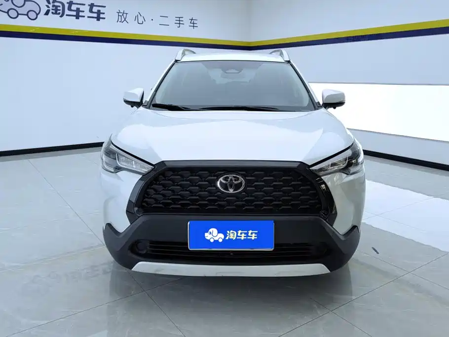 Фото 2 - Toyota Corolla Cross