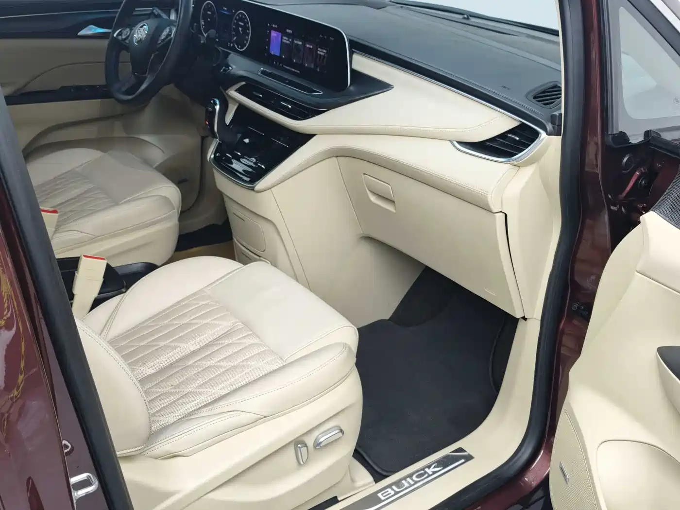 Buick GL8 2022 ES Landmark 653T Flagship фото 12