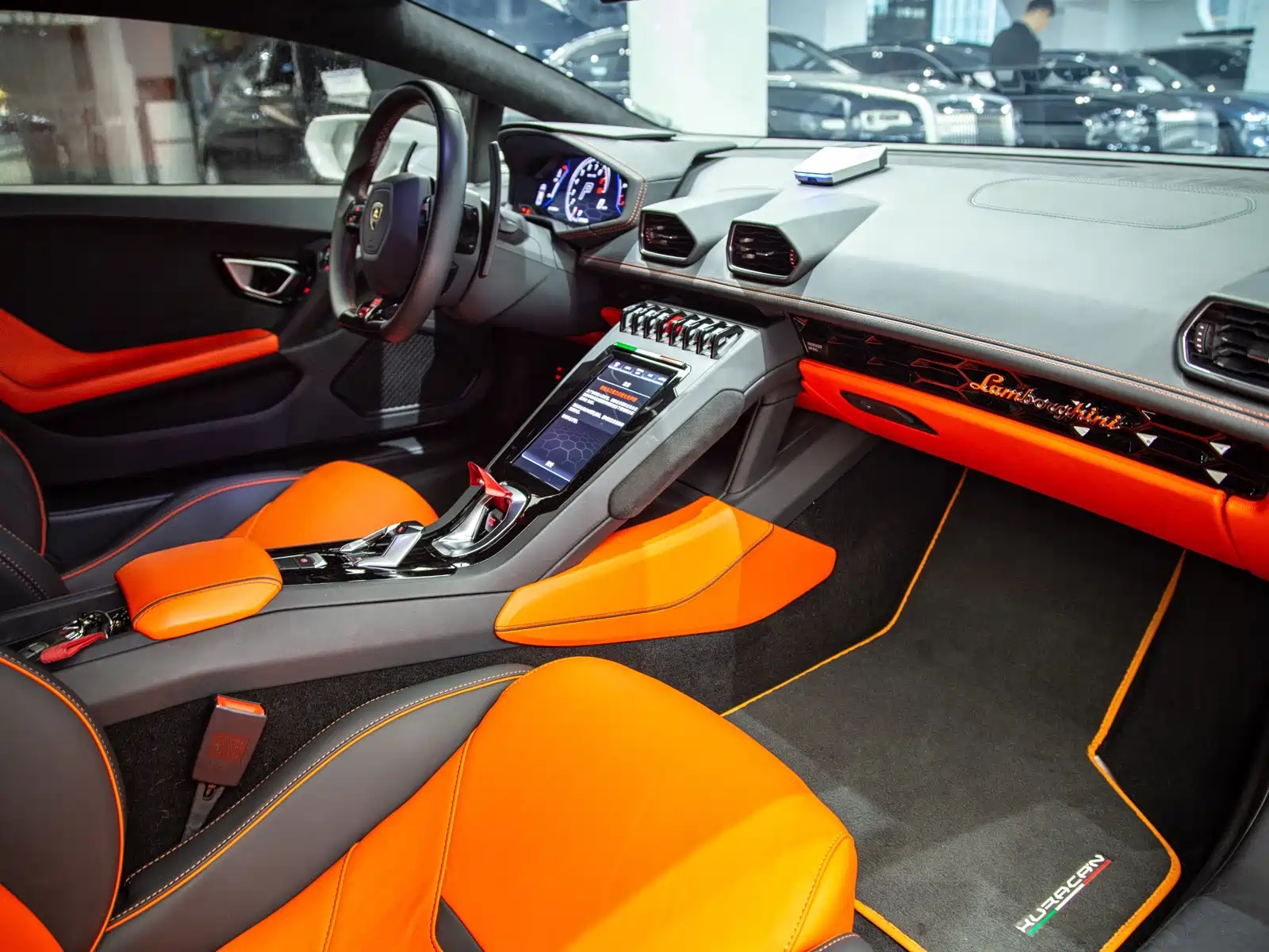 Фото 6 - Lamborghini Huracán