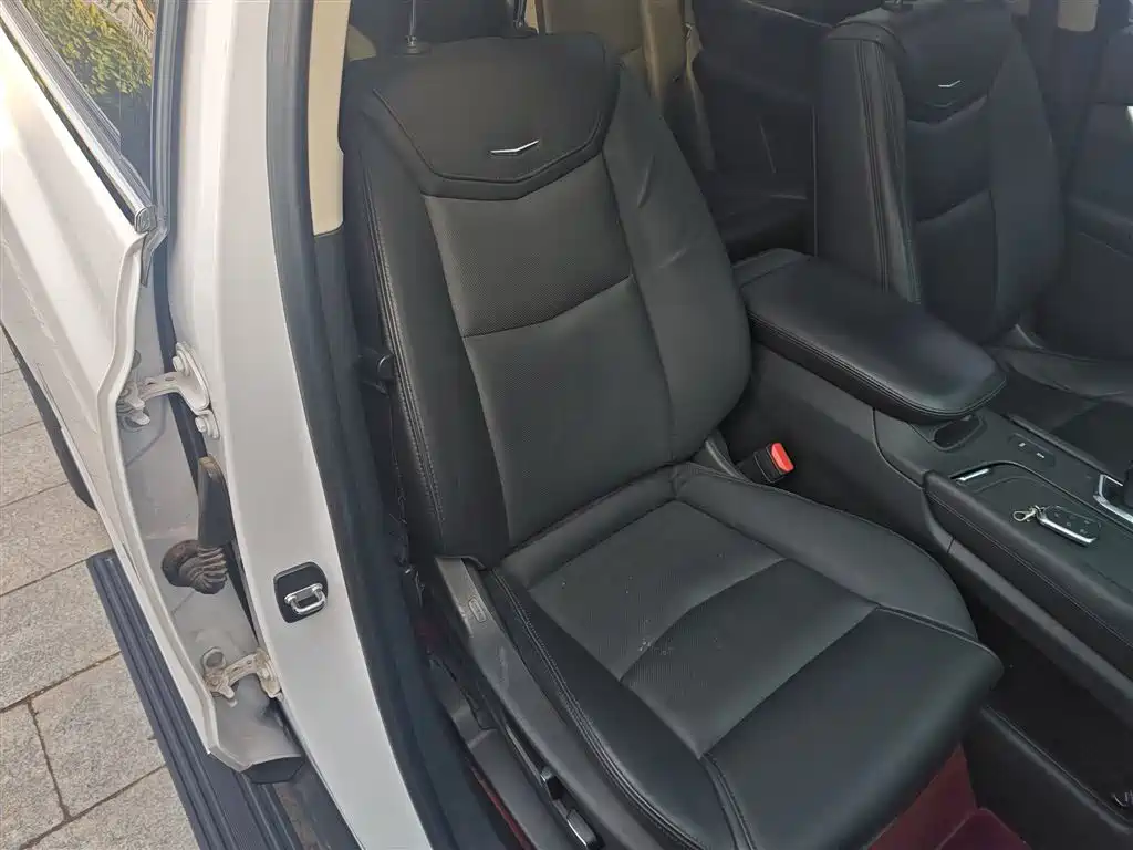 Cadillac XT5 2018 25T Luxury фото 20