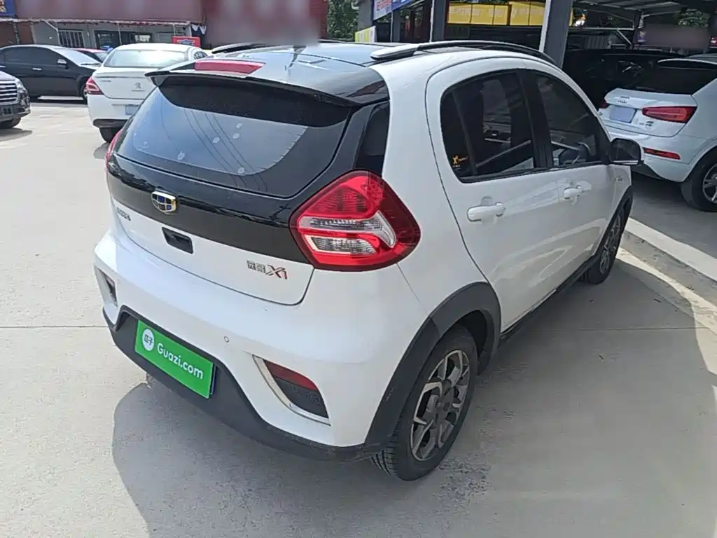 Geely Yuanjing X1 2018 2017 1.3L Auto Player Edition