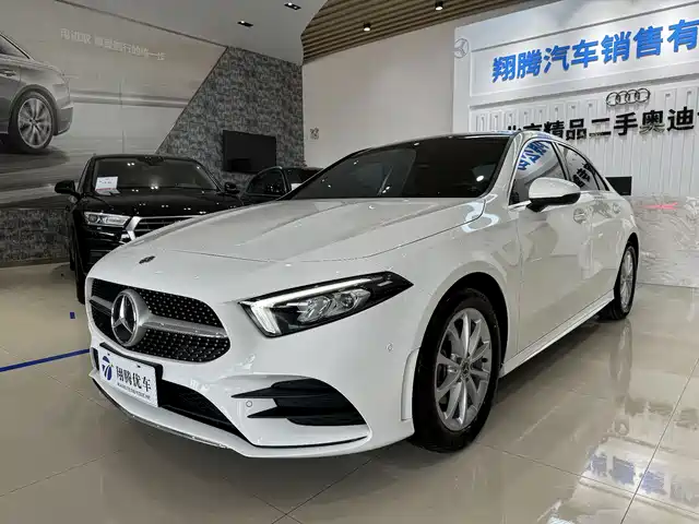 MERCEDES-BENZ A CLASS