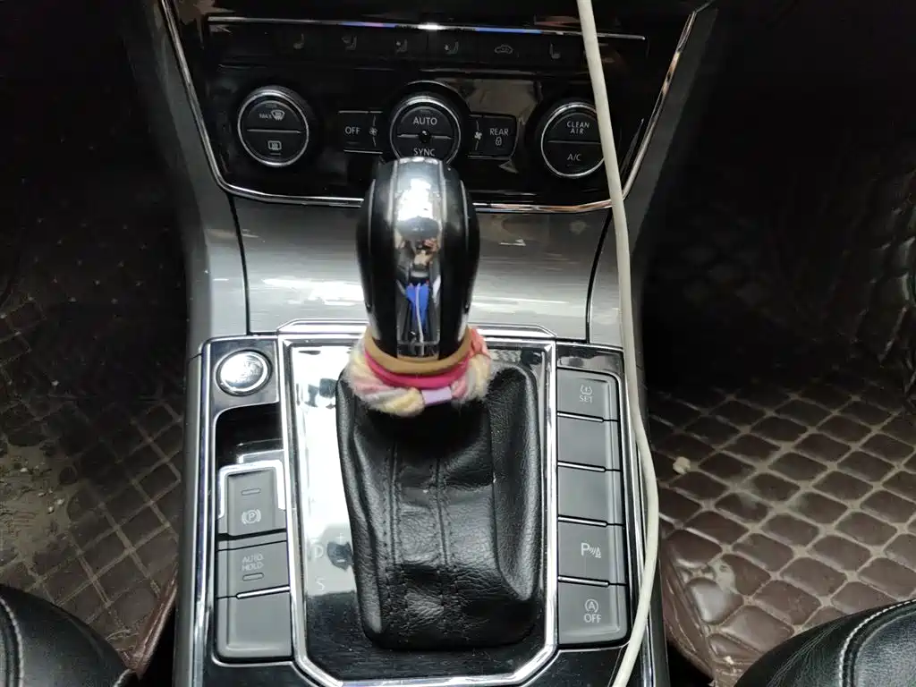 Volkswagen Passat 2017 330TSI DSG Prestige фото 7