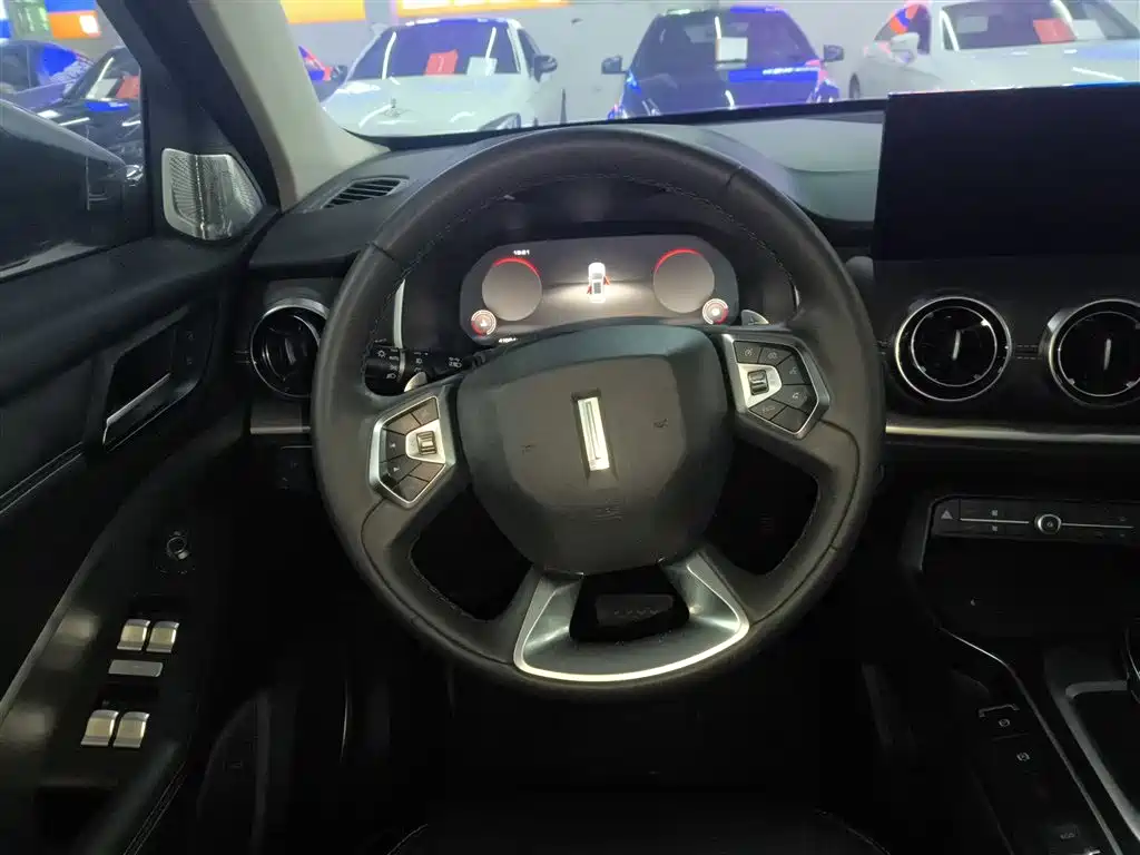 WEY VV6 2021 2021 2.0T 2WD Smart Protection+