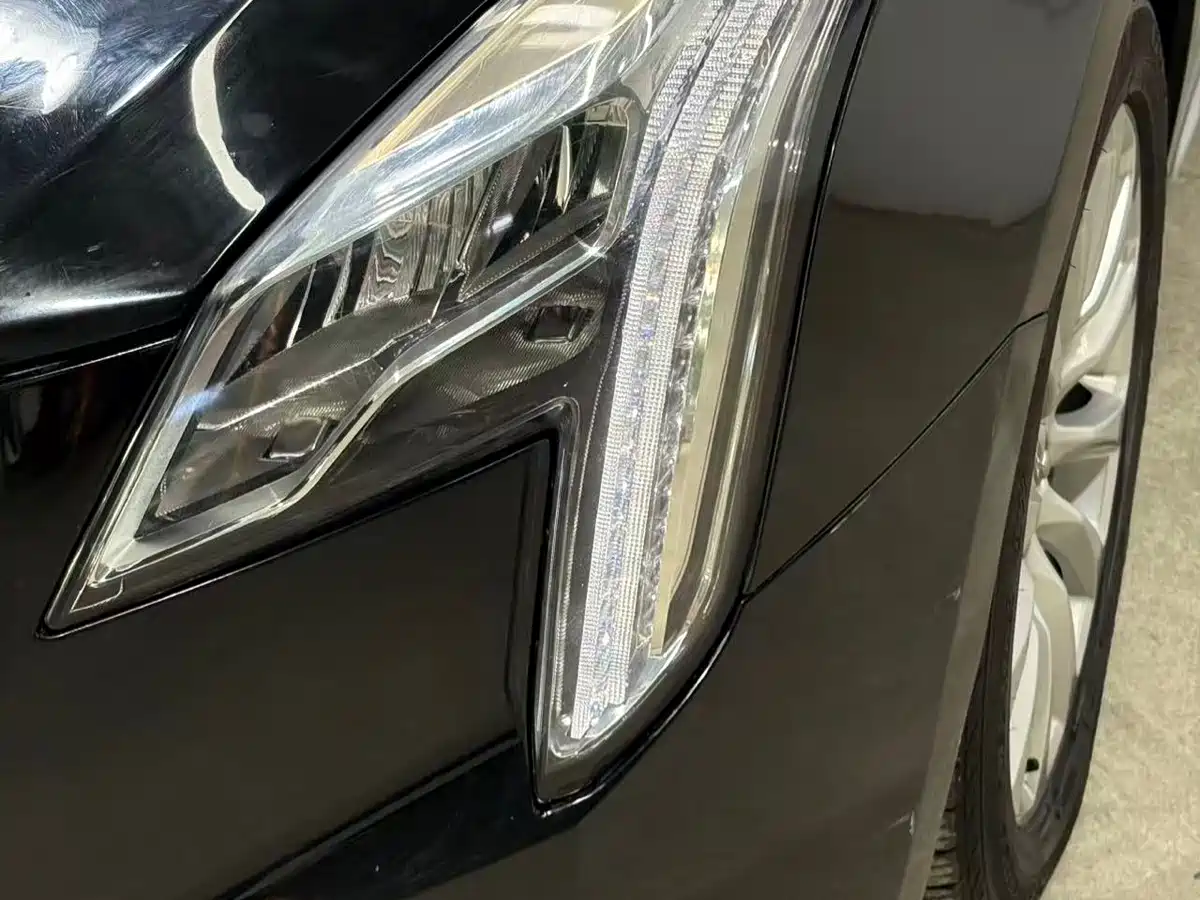 Cadillac XTS 2018 28T Elite фото 14