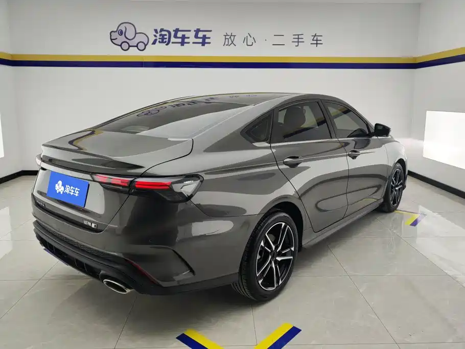 Фото 3 - Geely Binrui