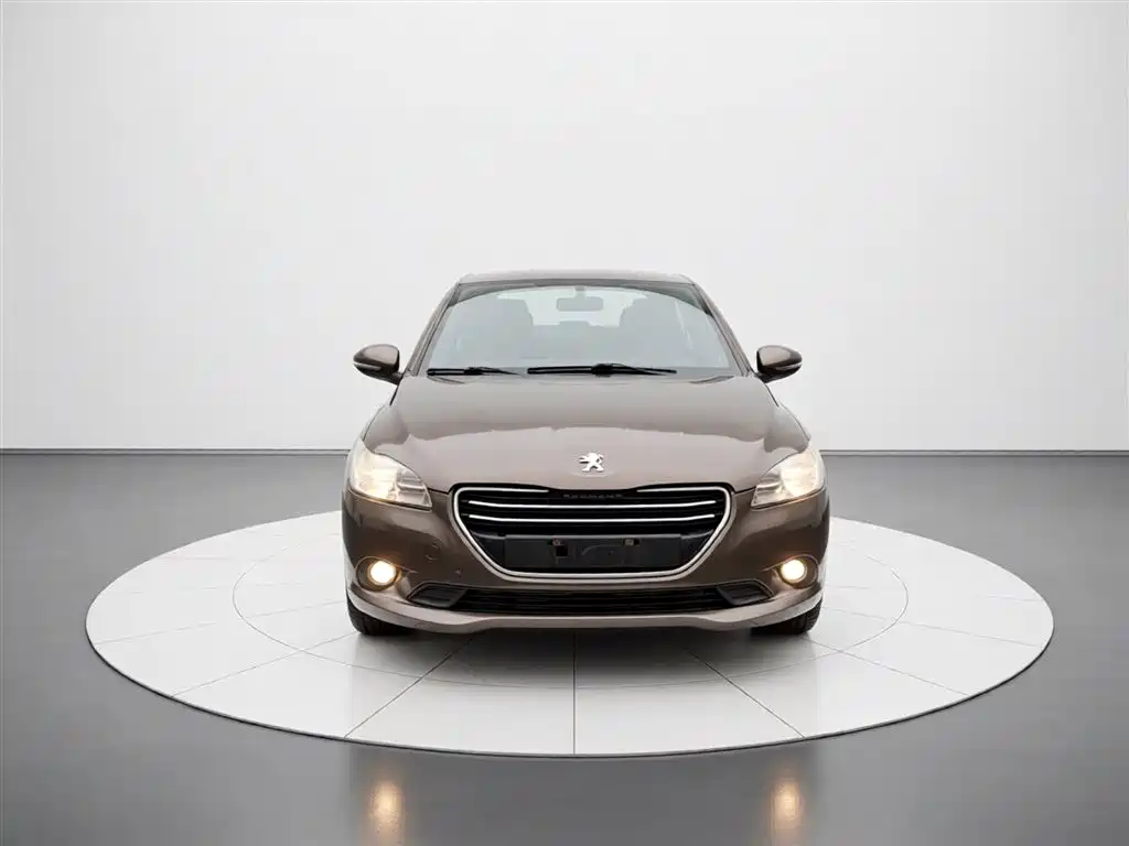 Peugeot 301 2014 1.6L Manual Comfort Edition фото 3