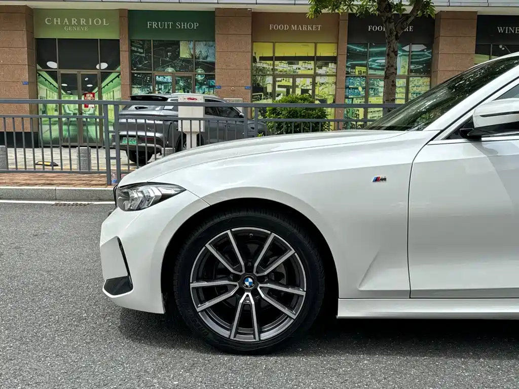 BMW 3 Series, миниатюра 7