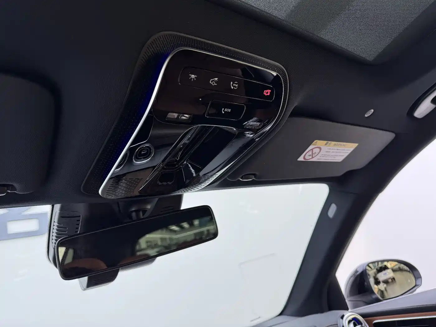 Mercedes-Benz GLC 2024 GLC 300 L 4MATIC Dynamic 5-seater фото 12