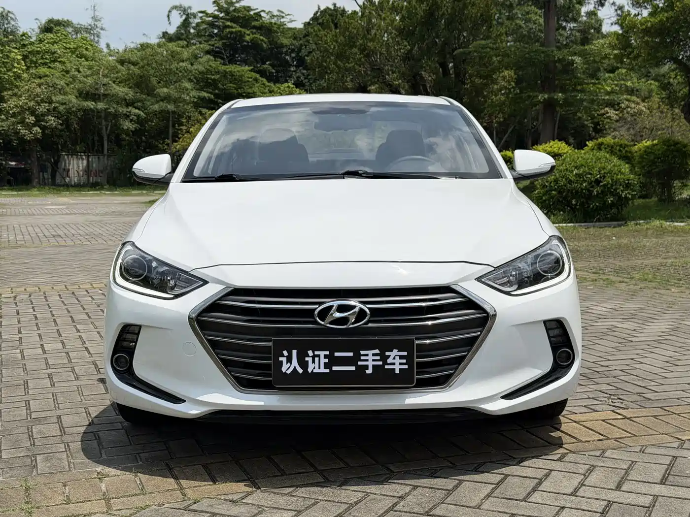 Hyundai Elantra 2016 Model 1.6L Automatic Smart Elite фото 2