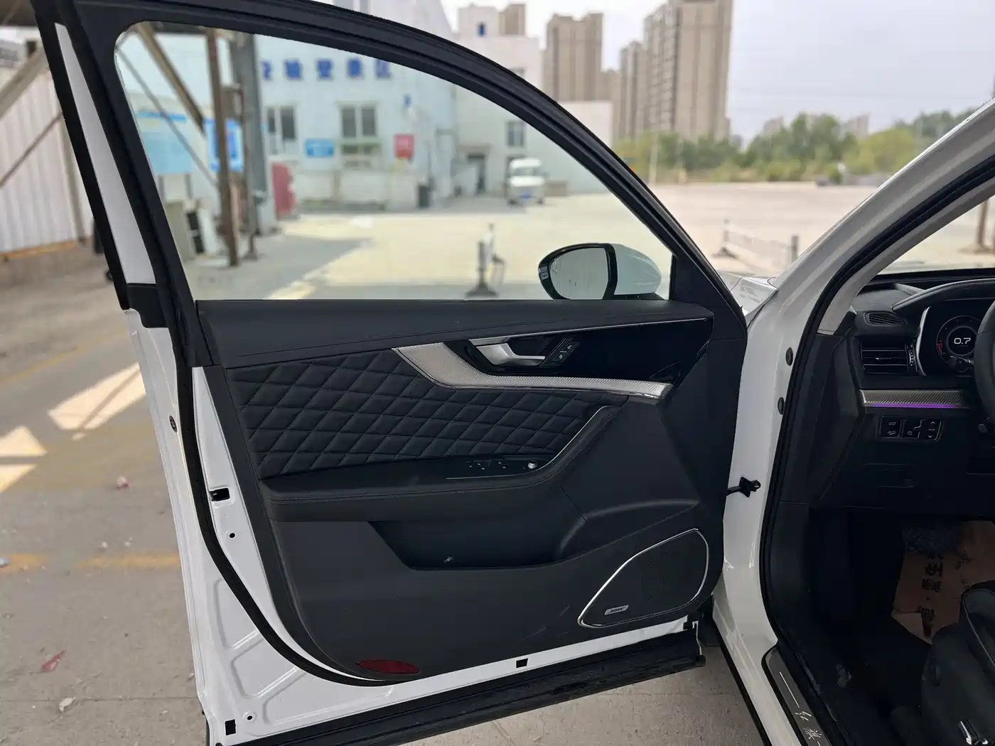 Hongqi HS5 2019 2.0T Smart Connect Enjoy 4WD Edition фото 17
