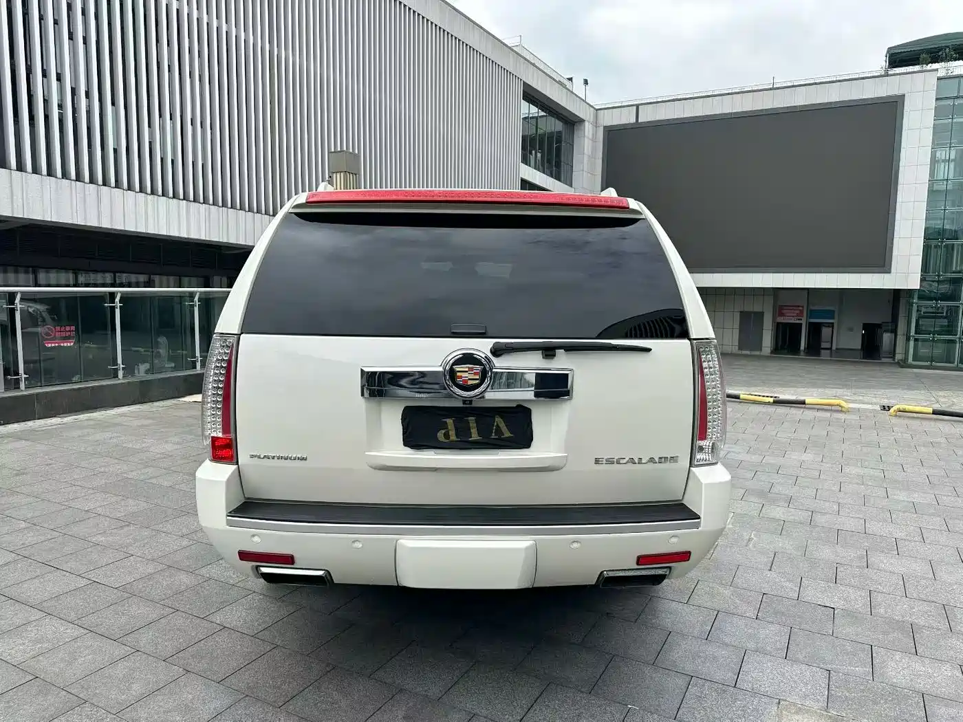 Cadillac Escalade 2013 6.2L ESV Platinum Extended фото 8