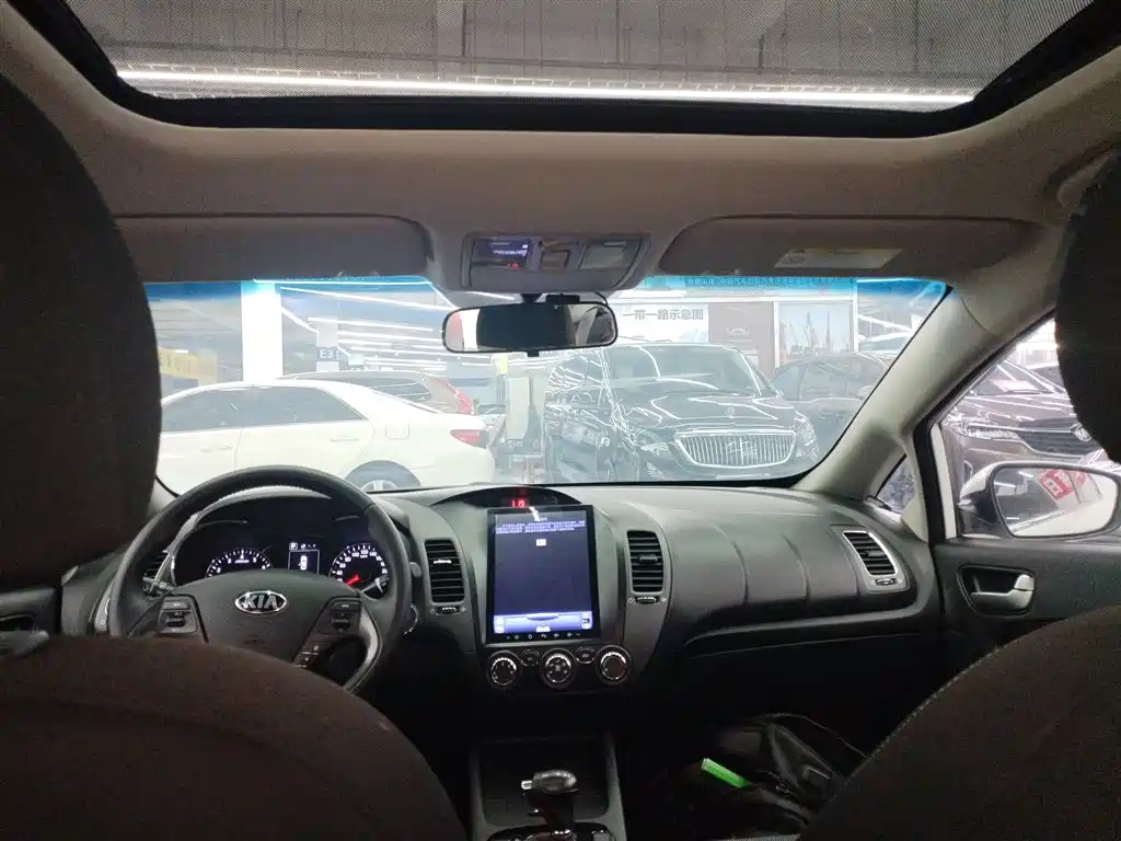 Kia K3 2016 1.6L Automatic GLS фото 14