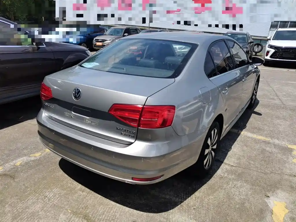 Volkswagen Sagitar 2017 230TSI Automatic Comfort фото 7