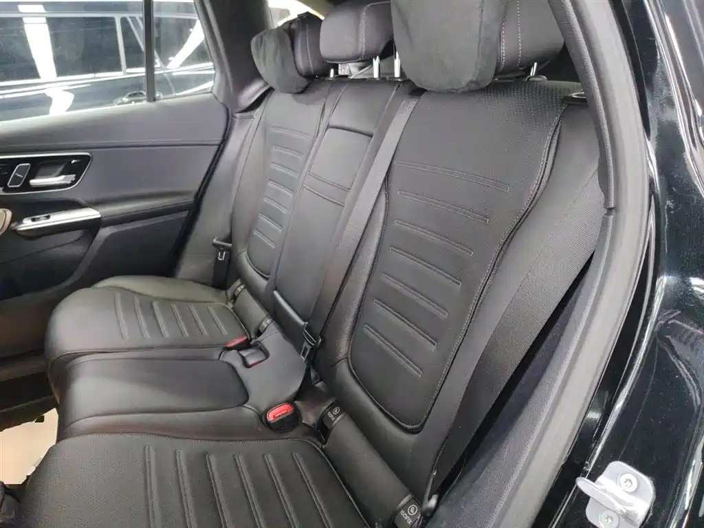 Mercedes-Benz GLC 2023 GLC 300 L 4MATIC Luxury 5-Seater фото 17