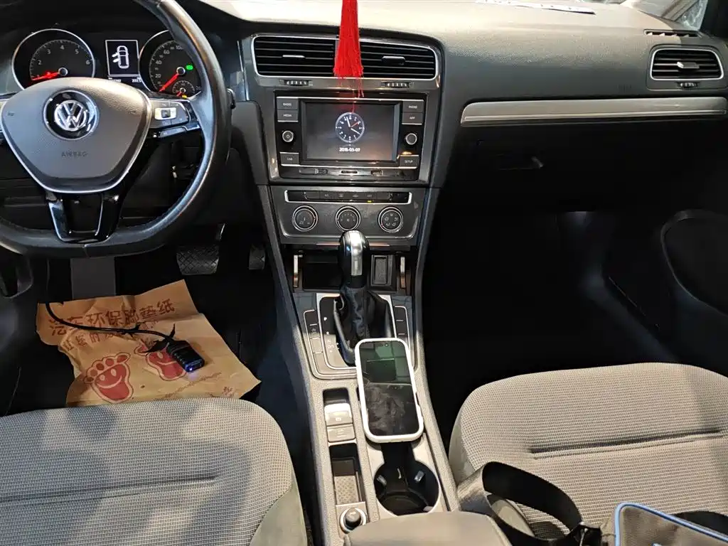 Volkswagen Golf 2018 230TSI Automatic Comfort фото 9
