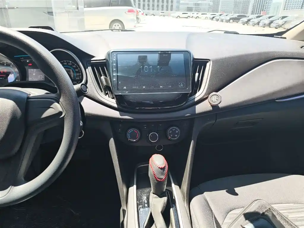 Chevrolet Cavalier 2019 320 Auto Sunroof Enjoyment Edition фото 13