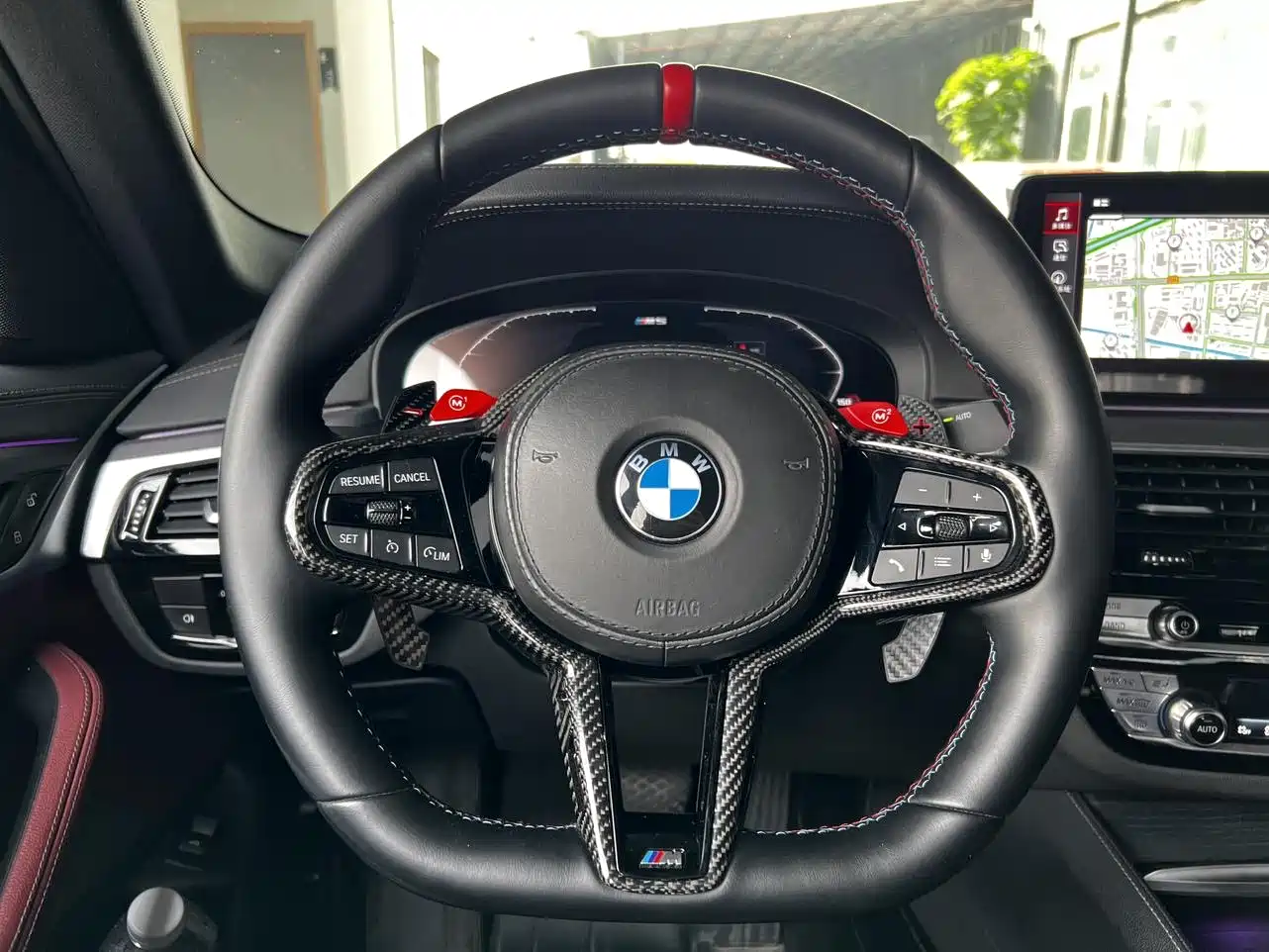 BMW 5 Series 2023 530Li Leading M Sport Package фото 10