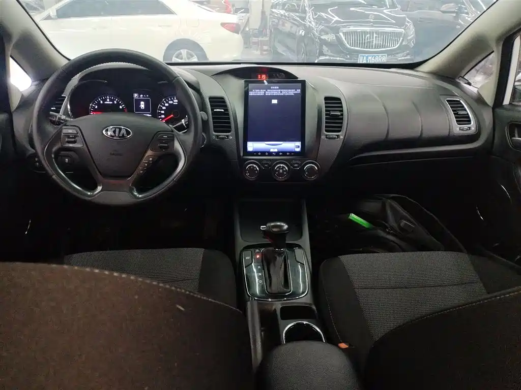 Kia K3 2016 1.6L Automatic GLS фото 6