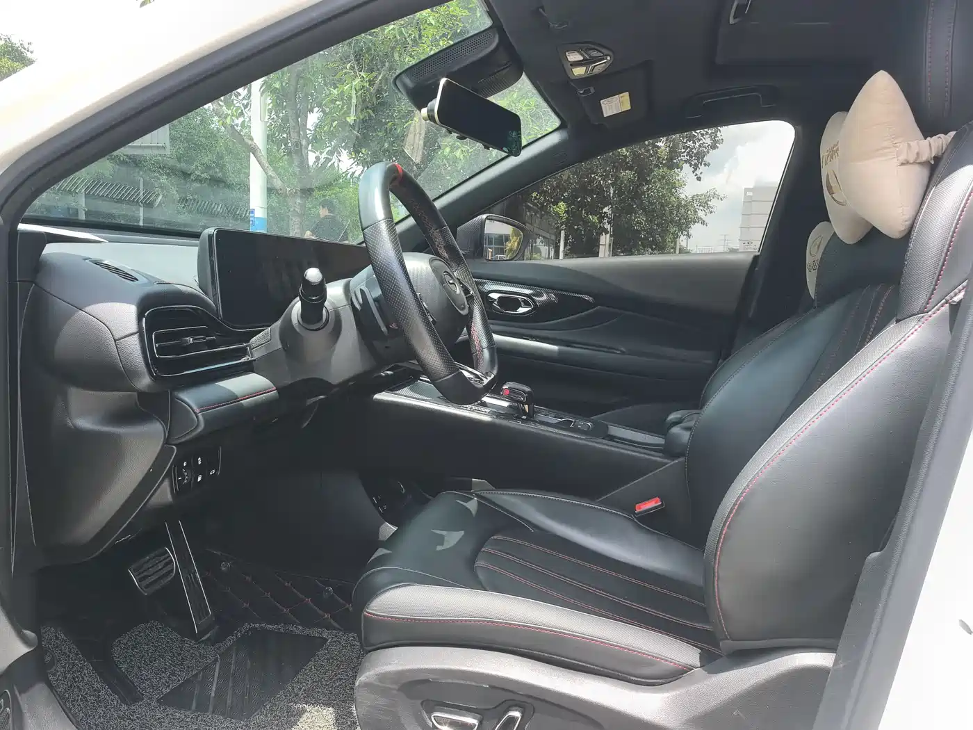 GAC Trumpchi Trumpchi Emkoo 2021 270T DCT J15 Edition фото 5