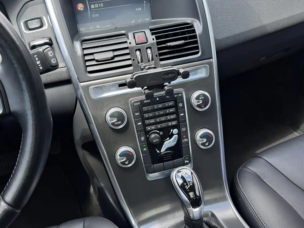 Фото 17 - Volvo XC60 (Import)