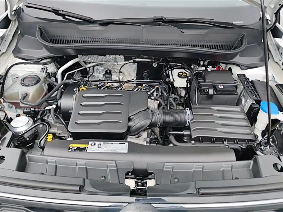 Volkswagen T-Cross 2023 Facelift 1.5L Automatic Trend Edition фото 10