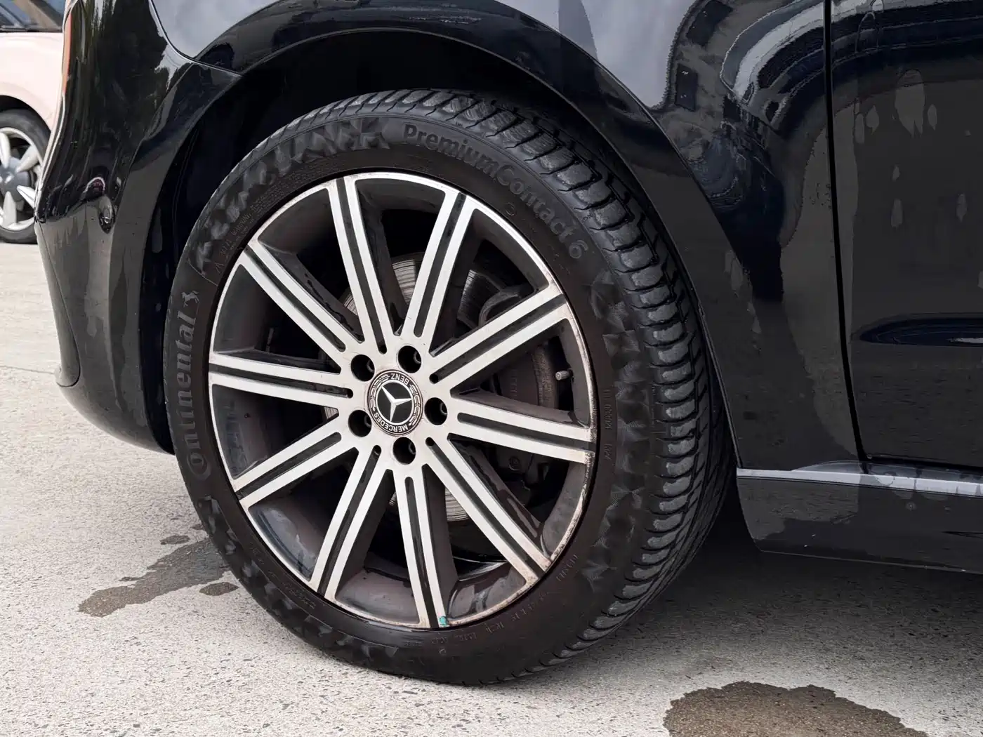 Mercedes-Benz V-Class 2024 V 300 L Long Wheelbase Luxury Edition фото 8