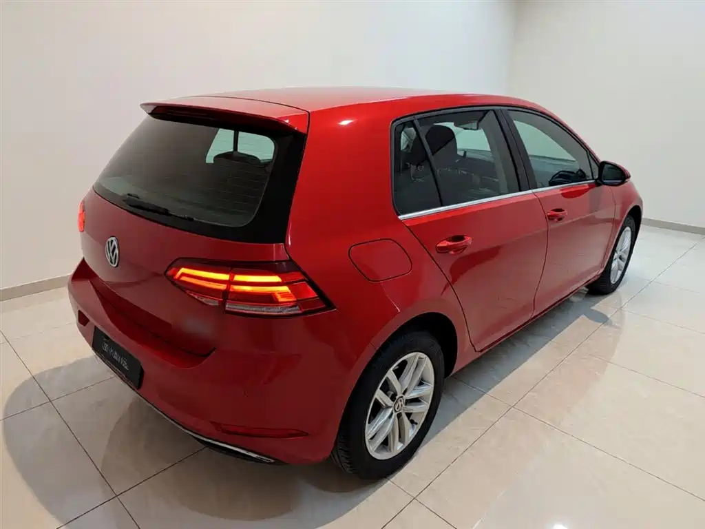 Volkswagen Golf 2018 230TSI Automatic Comfort фото 5