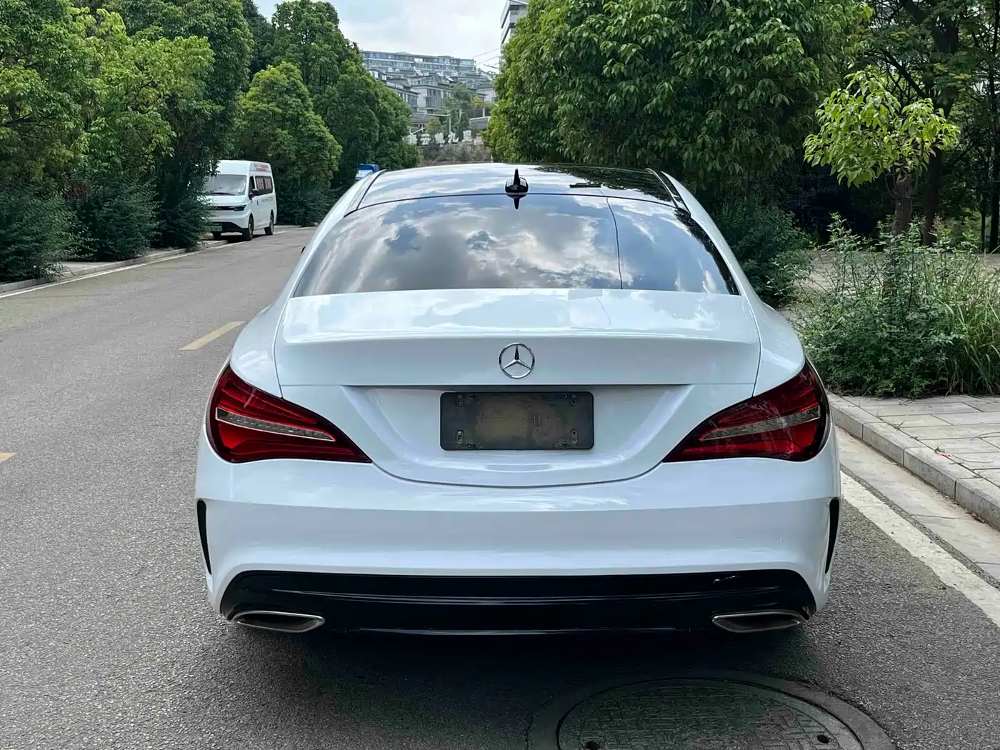 Mercedes-Benz CLA (Import) 2017 CLA 220 4MATIC фото 5