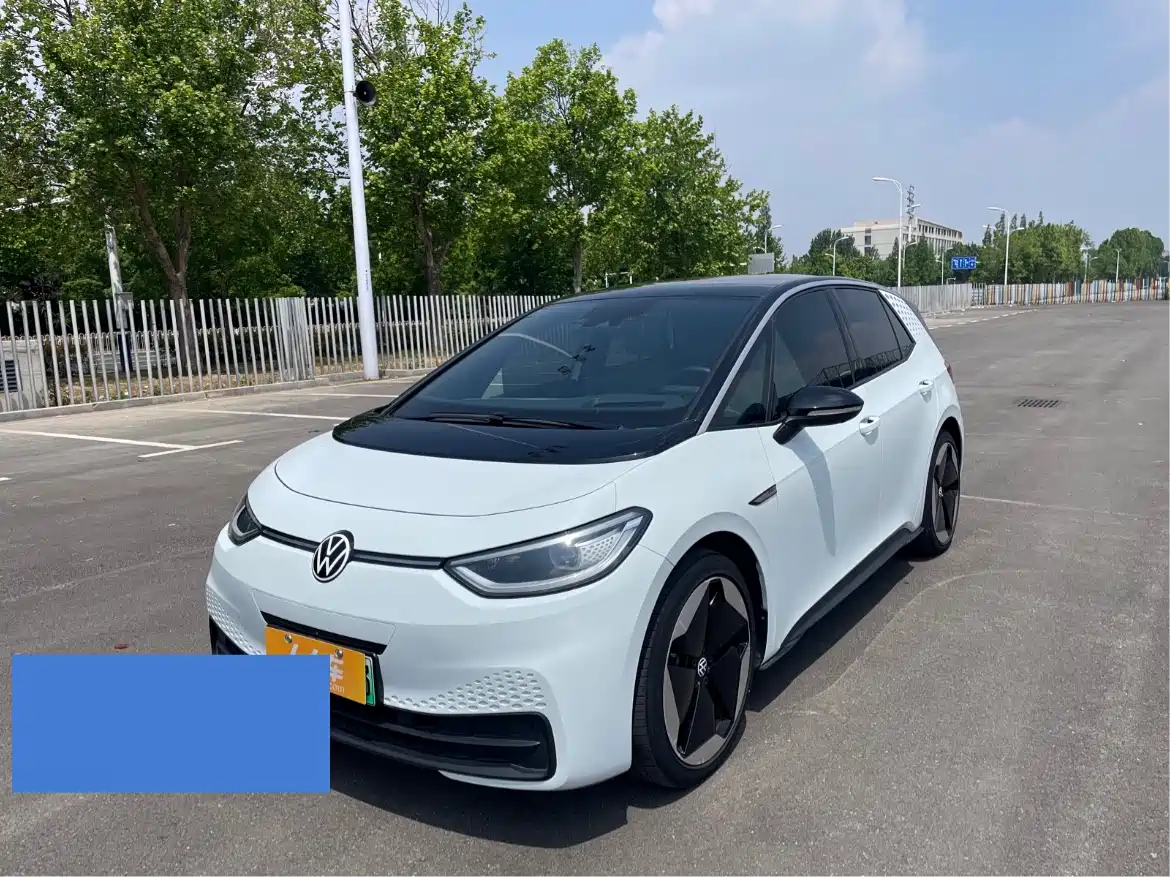Volkswagen ID.3 2023 Ultimate Smart Edition фото 3
