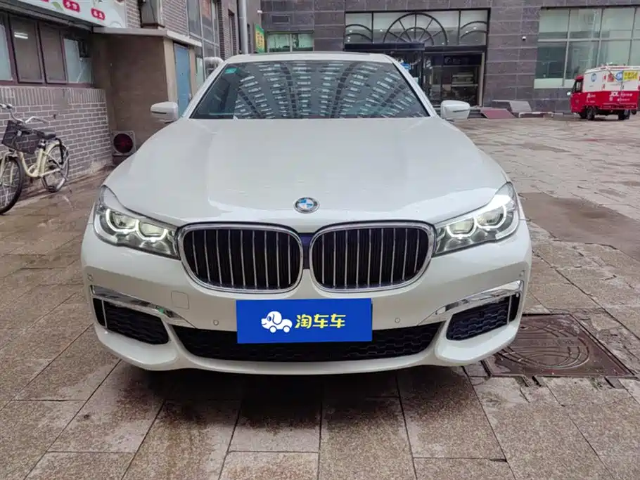 BMW 7 Series 2018 730Li Leading Type M Sport Package фото 2