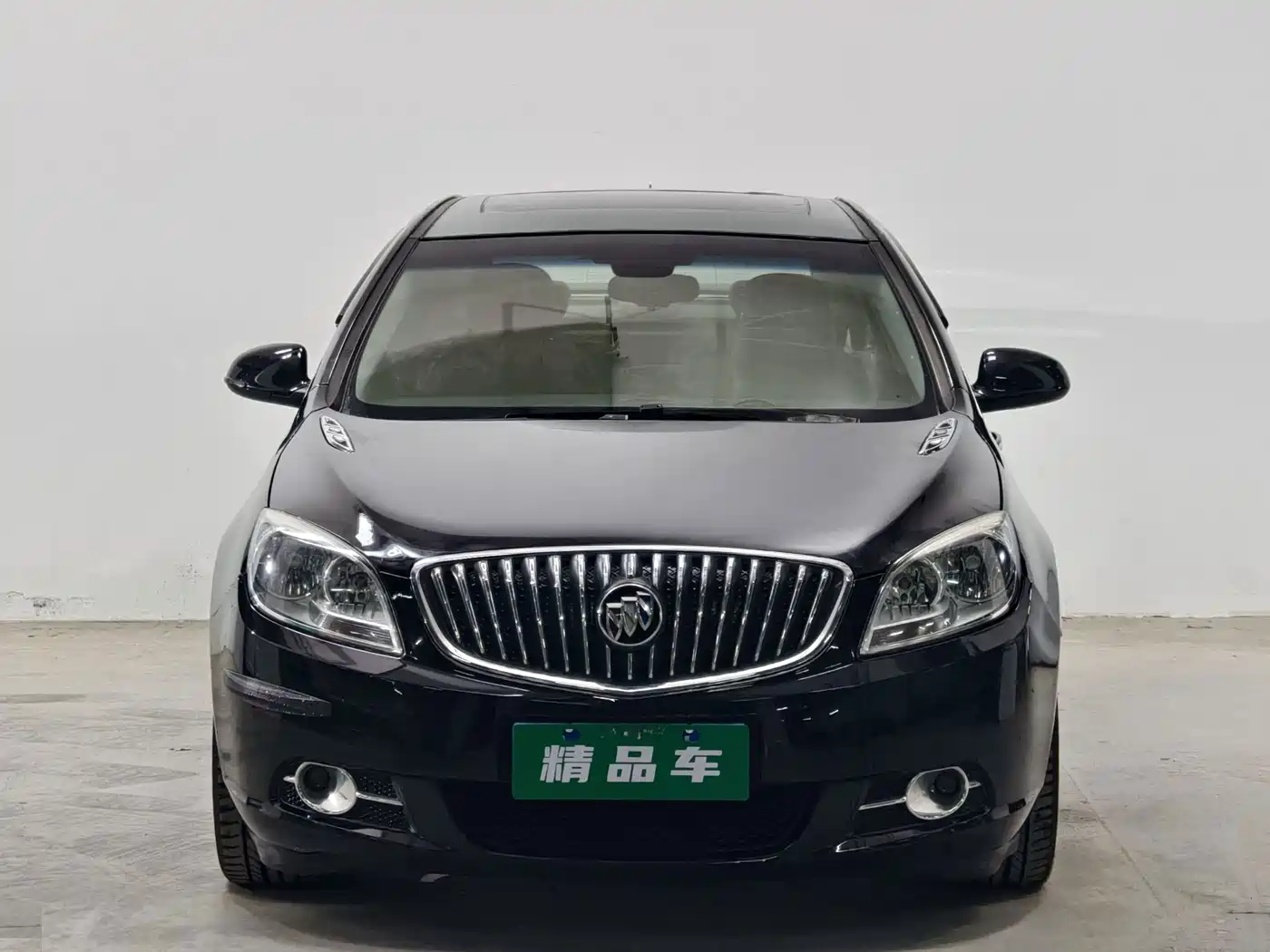 Photo 2 - Buick Excelle