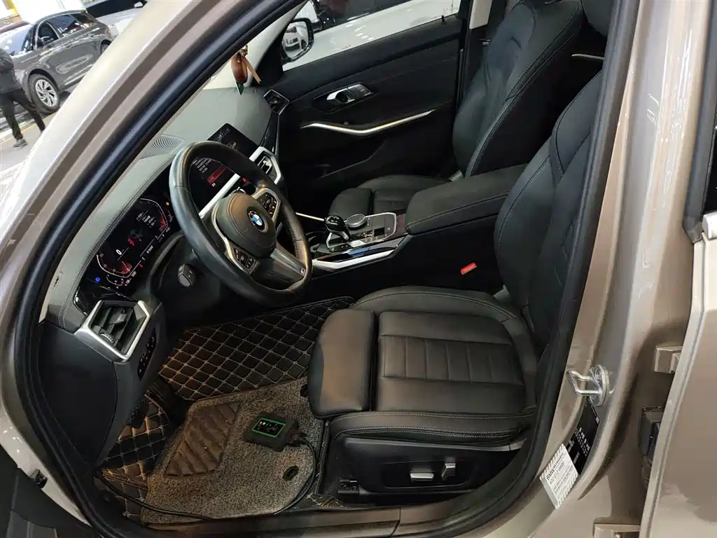BMW 3 Series 2021 320Li M Sport Package фото 11