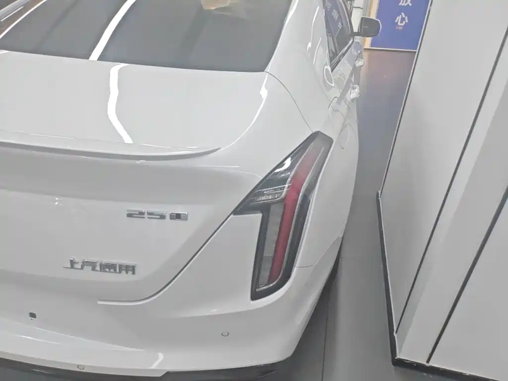 Cadillac CT4 2023 2023 25T Luxury Model