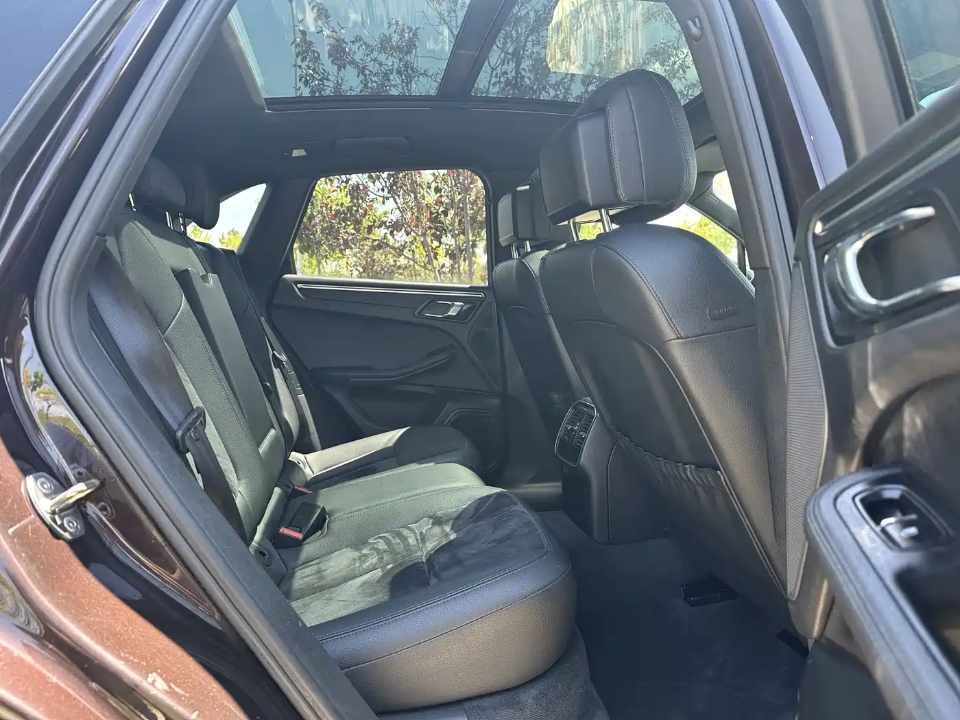 Porsche Macan 2017 Macan 2.0T фото 8