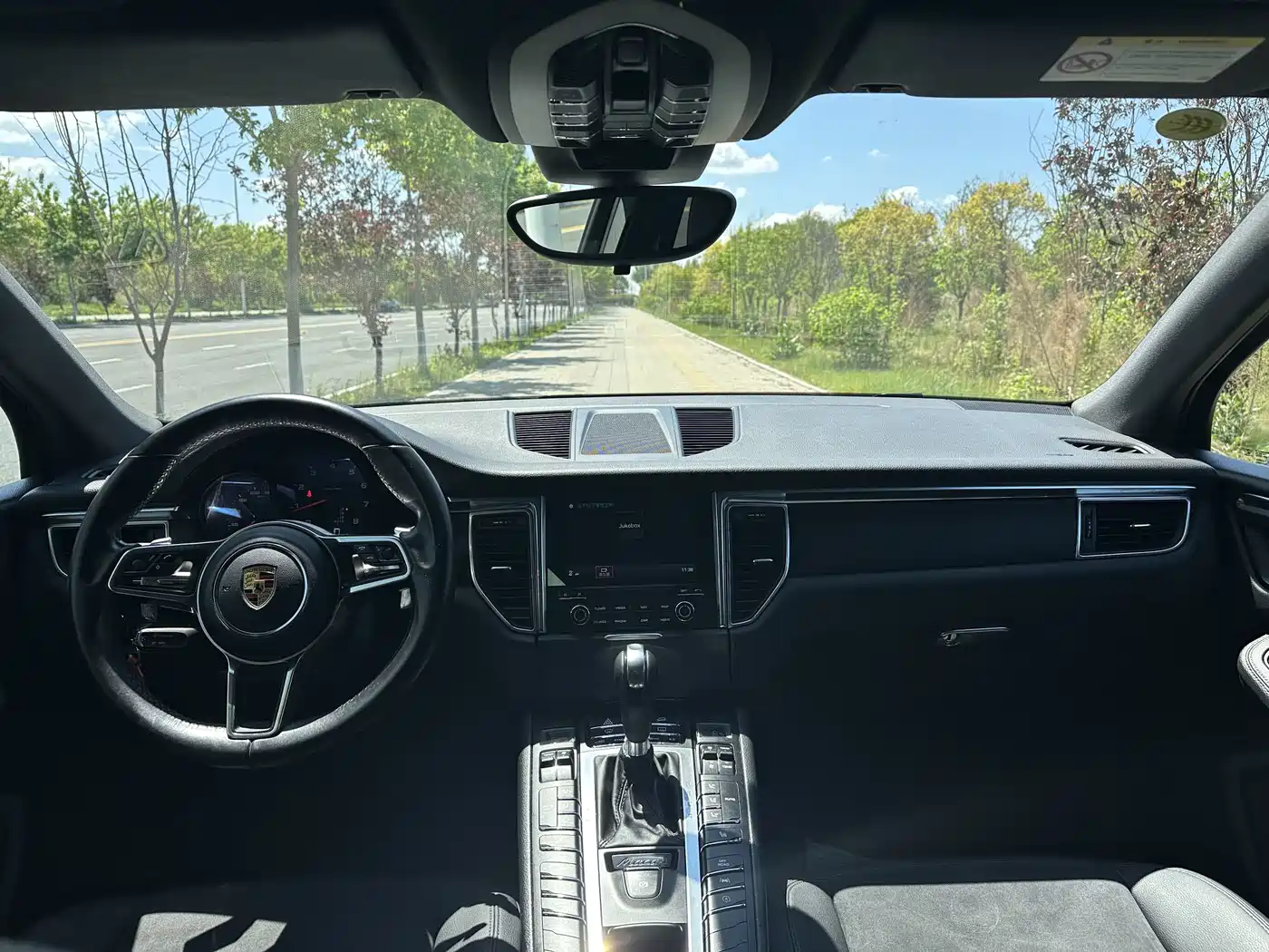 Porsche Macan 2017 Macan 2.0T фото 11