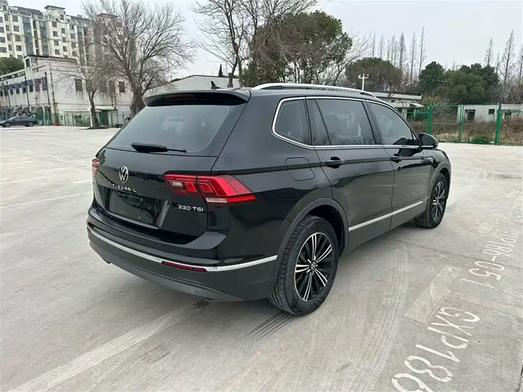 Volkswagen Tiguan L 2021 330TSI Automatic 2WD Smart фото 25