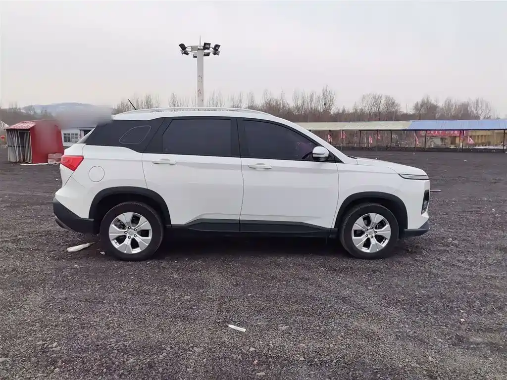 BAOJUN 530