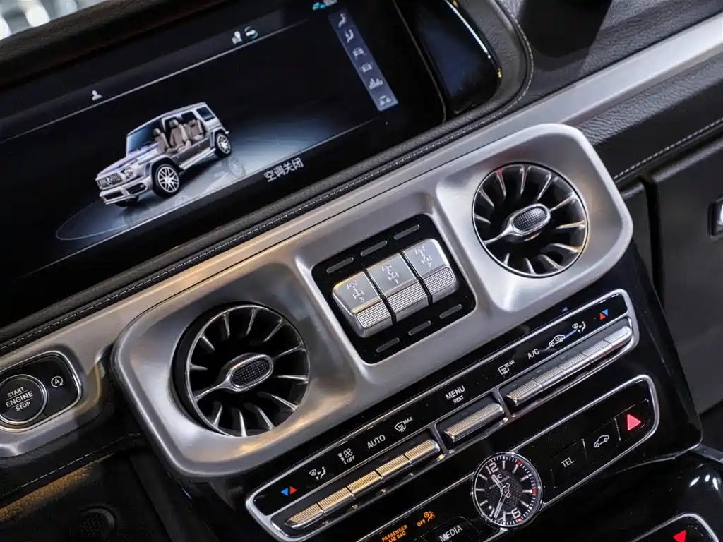 Mercedes-Benz G-Class AMG 2020 AMG G 63 фото 18