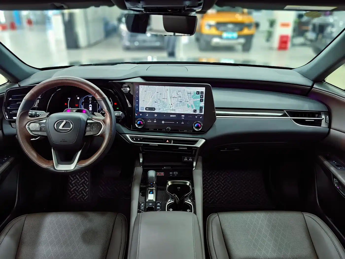 Lexus RX New Energy 2023 450h+ 4WD Enjoyment фото 12