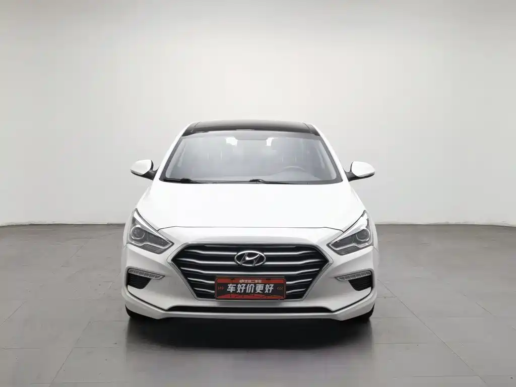 صورة 3 - Hyundai Mistra