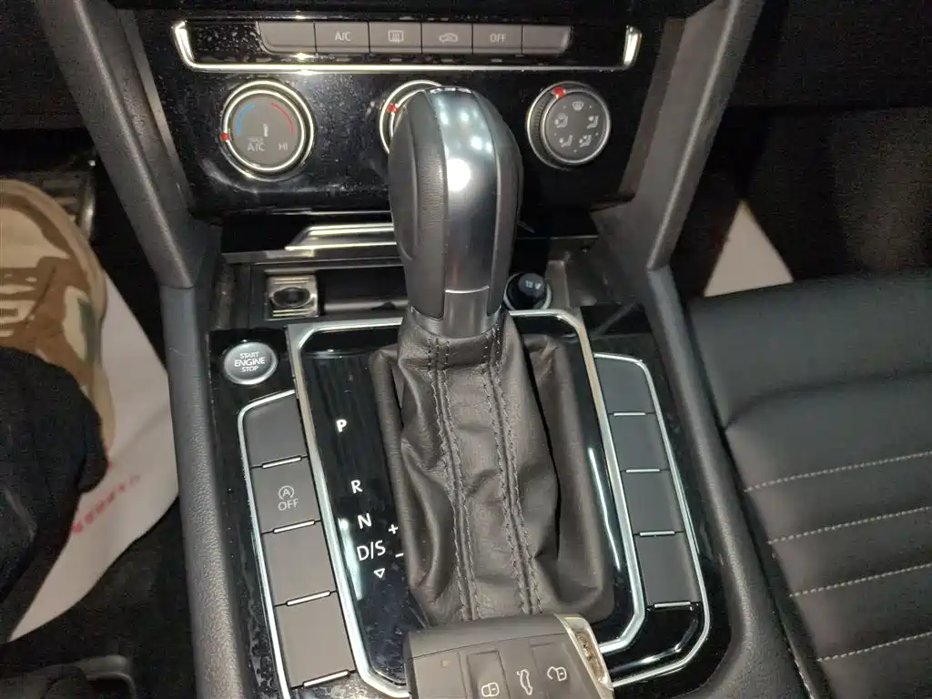 Volkswagen Magotan 2025 Popular Edition 280TSI DSG Comfort фото 10