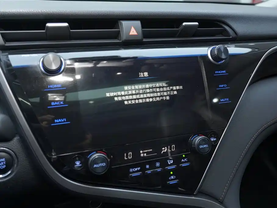 Toyota Camry 2019 2.0G Luxury Edition China VI фото 9