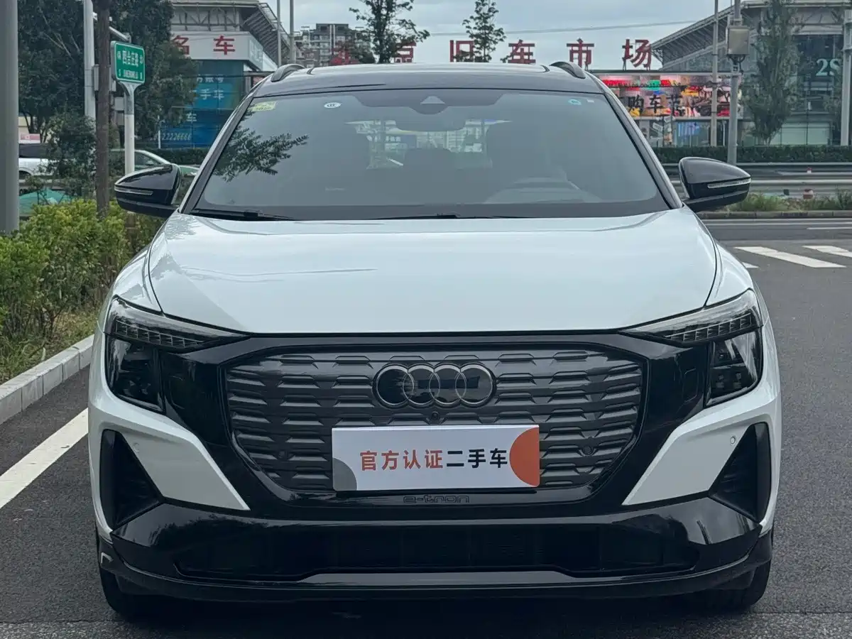 2024 Audi Q5 e-tron