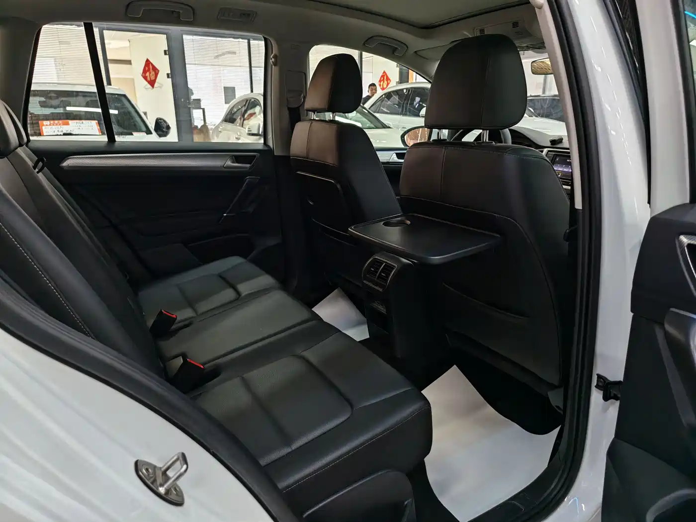 Volkswagen Golf Sportsvan 2020 280TSI Automatic Curiosity фото 12